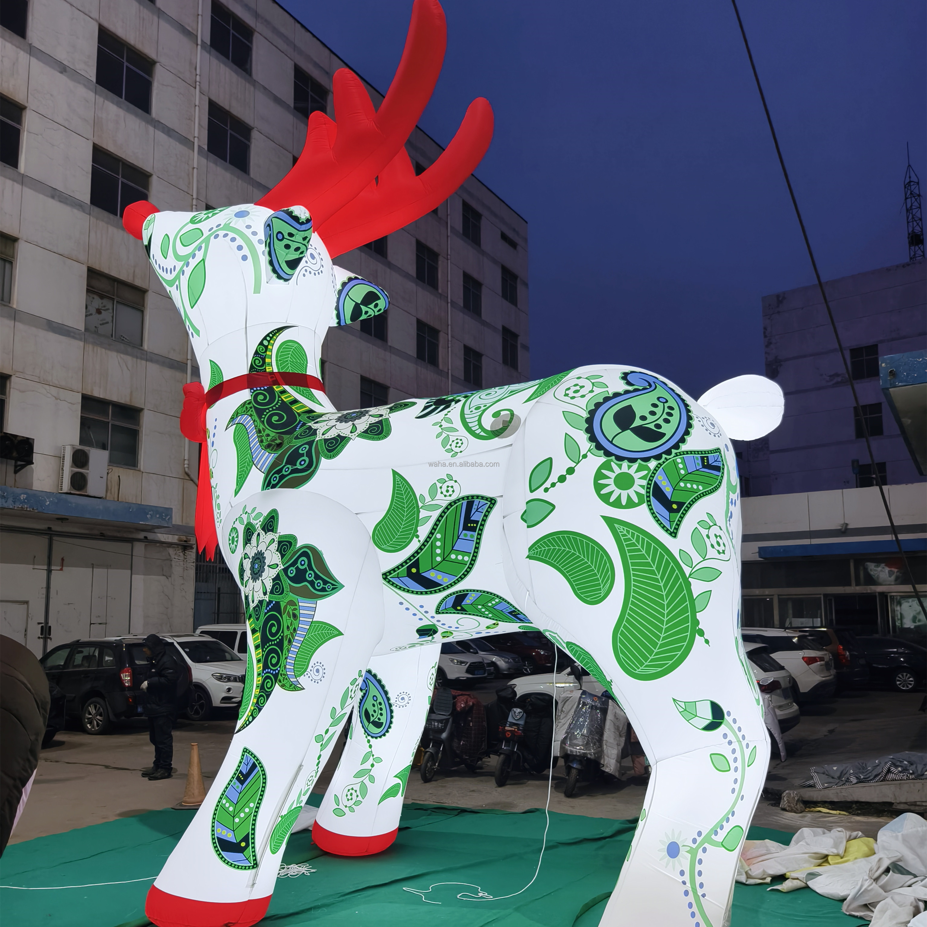 Personalized Christmas Character Model White Inflatable Reindeer 5m Winter Cartoon Animal Mascot Blow up Deer Balloon for Yard
