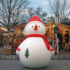 Christmas Snowman Inflatable Indoor Outdoor Decoration Inflatable Snowman Giant Inflatable Toys