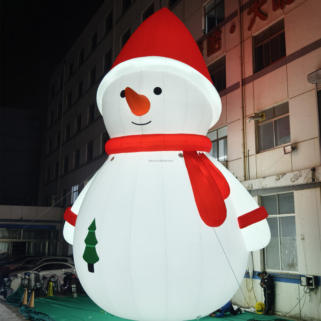 Home Decoration Giant Inflatable Christmas Snowman New Years Cool Winter Customized Xmas Decoration