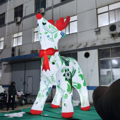 Personalized Christmas Character Model White Inflatable Reindeer 5m Winter Cartoon Animal Mascot Blow up Deer Balloon for Yard