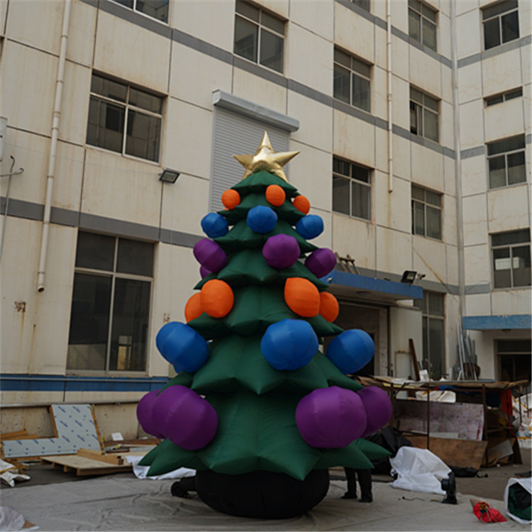 Customized Inflatable Christmas Tree Christmas Festival Indoor Decoration 5m Tall Inflatable Green Tree with LED Lights