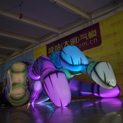 Animated Inflatable Santa Claus Christmas Air Blow Figure Dressed in Traditional Red Velvet Suit