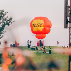 Outdoor Amusement Park Attraction Hot Air Balloon Inflatable Bow Tie Balloon for Sale