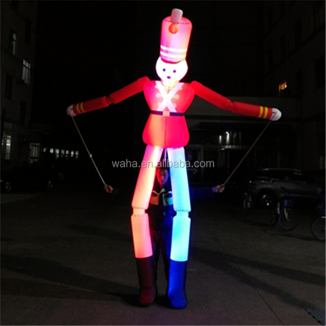Wholesale Price Inflatable Nutcracker Soldier,walking Inflaflable Soldier Puppet, Xmas Day Santa Claus Costume