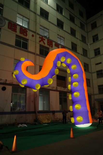 Custom LED Lighting Giant Inflatable Octopus Feet for Display Swimming Events Decorative Tentacles Advertising Inflatables