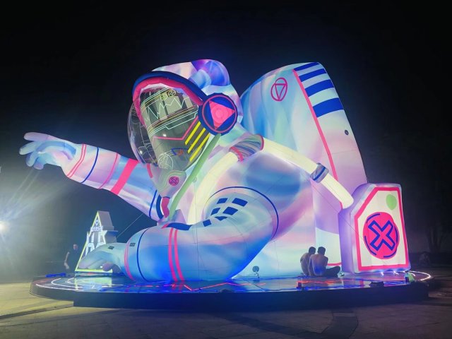 Giant Inflatable Astronaut Model Space Man Astronaut Inflatable Giant Inflatable Astronaut Costume for Promotion
