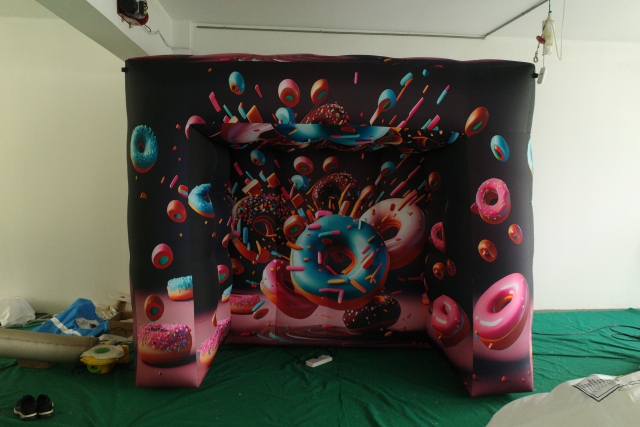 Customizable Inflatable Cube Booth Oxford Material Photo Booth Tent LED Lamp Blower Digital Printing Outdoor Parties Promotions