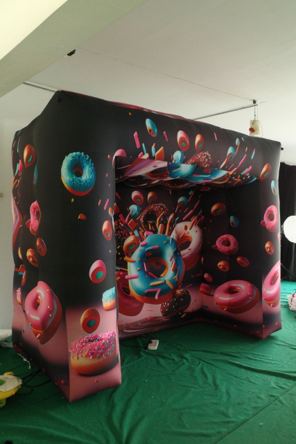 Customizable Inflatable Cube Booth Oxford Material Photo Booth Tent LED Lamp Blower Digital Printing Outdoor Parties Promotions