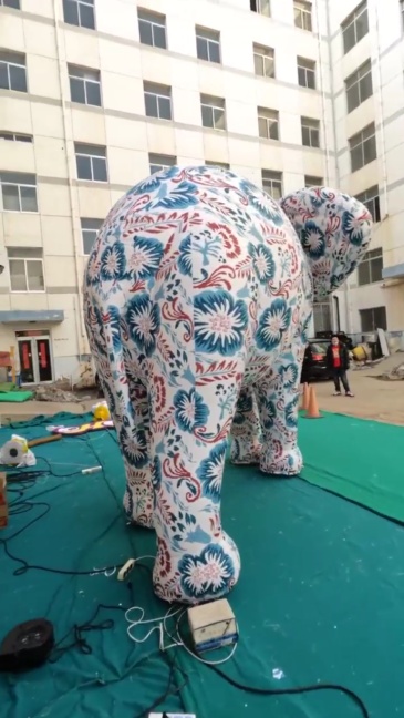Customized New Design Giant Blow up Animal Custom Advertising Inflatable Elephant Large Inflatable Animal Model