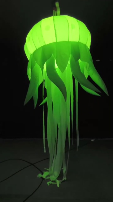 Hot Sale Outdoor Wonderful Inflatable Jellyfish Display Customized Giant Inflatable Cute Sea Animal With Light