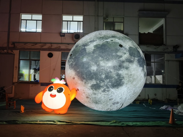 Decorative LED Lighting Planet Balls Inflatable Hanging Planets for Party Decorations