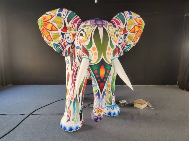 Customized New Design Giant Blow up Animal Custom Advertising Inflatable Elephant Large Inflatable Animal Model