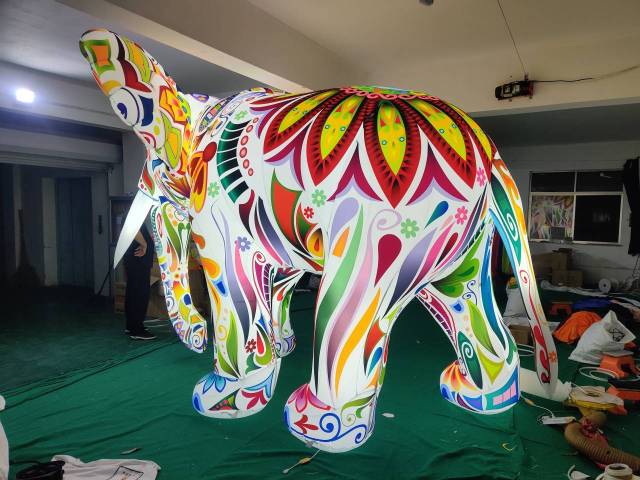Customized New Design Giant Blow up Animal Custom Advertising Inflatable Elephant Large Inflatable Animal Model