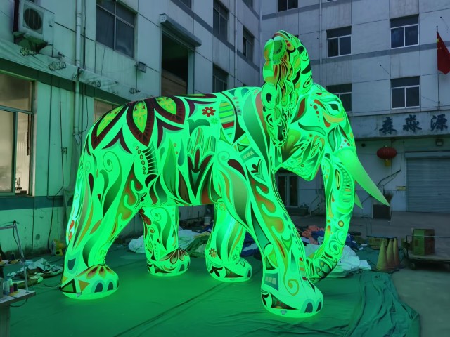 Customized New Design Giant Blow up Animal Custom Advertising Inflatable Elephant Large Inflatable Animal Model