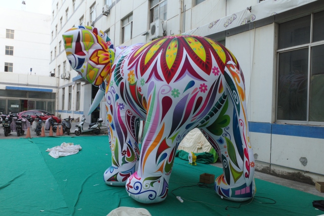 Customized New Design Giant Blow up Animal Custom Advertising Inflatable Elephant Large Inflatable Animal Model