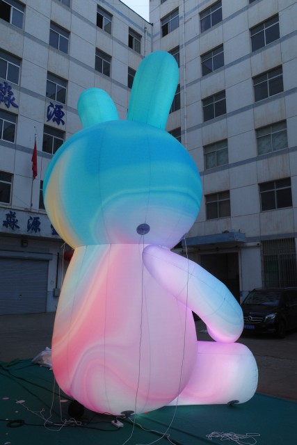 Custom Inflatable Rabbits and LED Illuminated Models, Suitable for Commercial Events, Exhibitions and Large-scale Parades