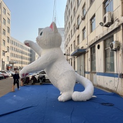 Custom White Inflatable Cat Model with Blower Lifelike Advertising Inflatables for Decoration