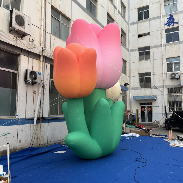 Customized Giant Inflatable Tulip Flower for Outdoor Event & Promotion Advertising Popular for Outdoor Event Decoration