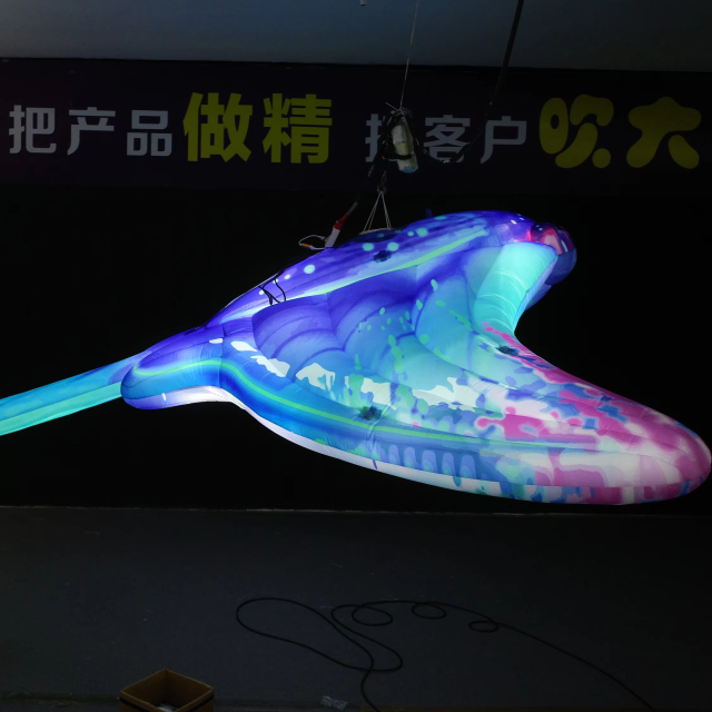 High-quality Custom LED Illuminated Rayfish Inflatable Model, Equipped with Marine Atmosphere Scene Decoration Props.