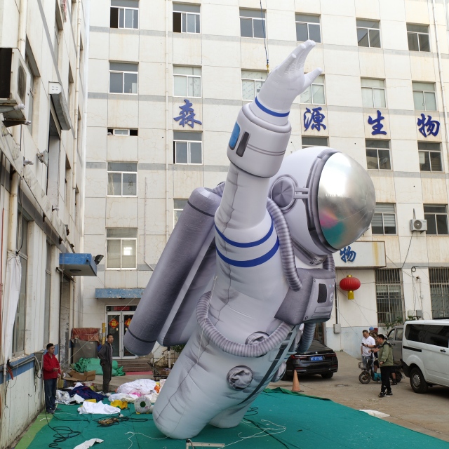 Giant Inflatable Astronaut Model Space Man Astronaut Inflatable Giant Inflatable Astronaut Costume for Promotion