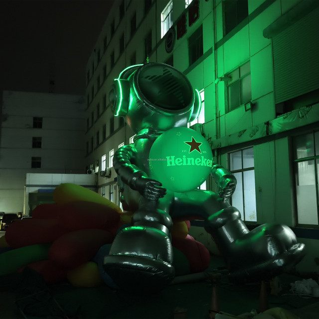 Robot Moving Costume PVC Inflatable Advertising Mascot Cartoon Inflatable Costume for Party or Event Comes With a Blower