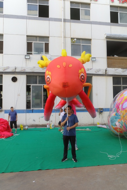 Giant Inflatable Koi Dragon Fish Parade Puppet, Durable Advertising Inflatable for Festival & Event