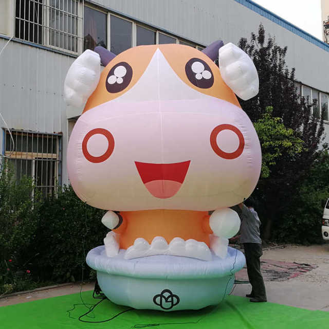 Logo Printing Inflatable Cow With Bathtub Inflatable Cow Promote Displayer for Stage Decoration&Commercial display & exhibition&Parade