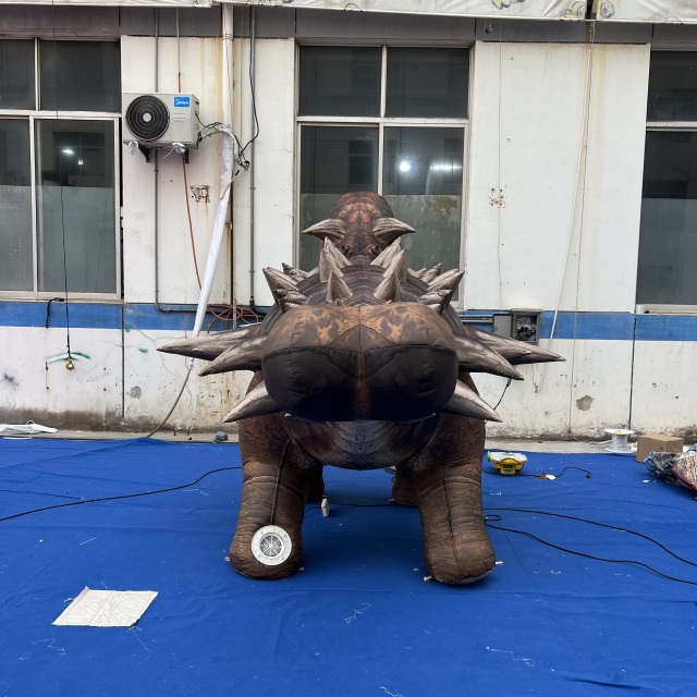 Premium Custom Inflatable Realistic Dinosaur, Long-Lasting Advertising Inflatable for Commercial Decoration & Museum