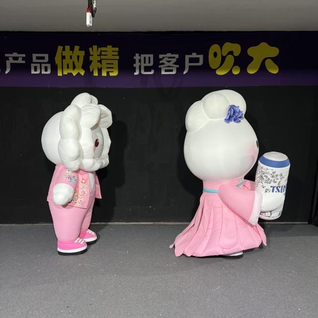 Customized Giant Inflatable Beer Mascot Pair, Blow up Advertising Inflatable for Brand Launch & Bar Event