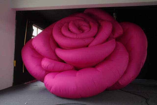 Giant Inflatable Art Flower Sculpture Cartoon Flower Balloon Alice Wonderland LED Lights Decoration Waterproof Durable