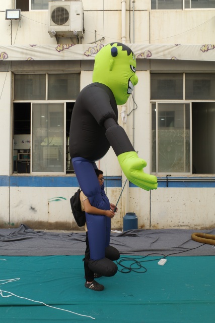 Giant Inflatable Frankenstein Puppeteer Costume, Durable Halloween Advertising Inflatable for Event