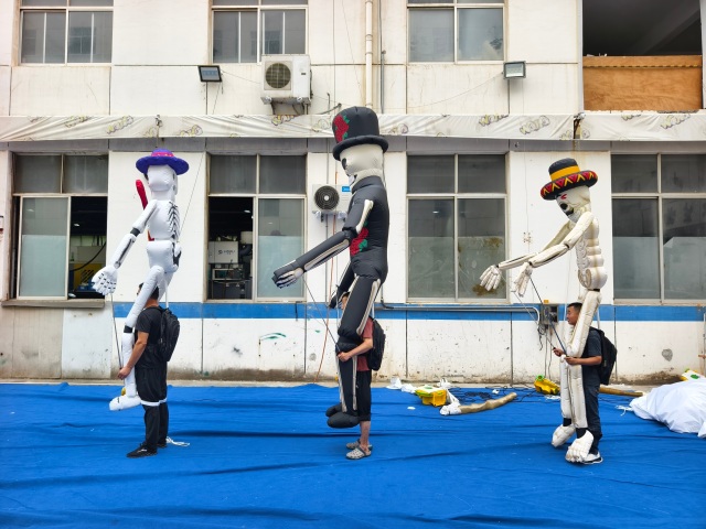 Adult Inflatable Skeleton Dancer Figure, Promotional Blow up Inflatable for Halloween Event & Decoration