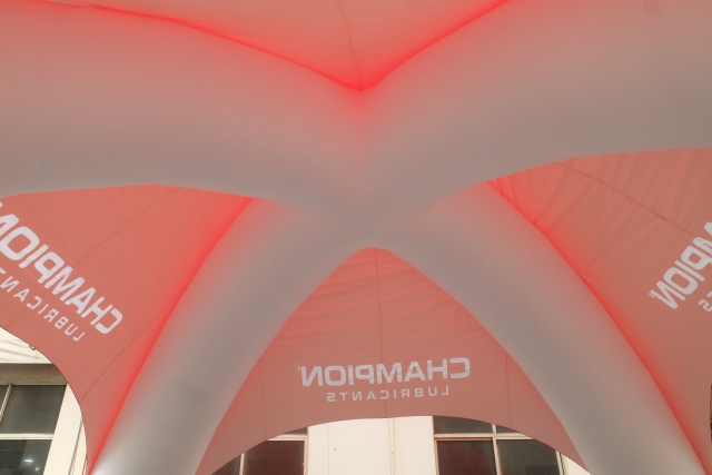 Customizable Inflatable Cube Booth Oxford Material Photo Booth Tent Blower Digital Printing Outdoor Parties Promotions