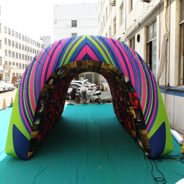 Outdoor Custom-made Funny and Creative Children's Interactive Tent for Family Activities