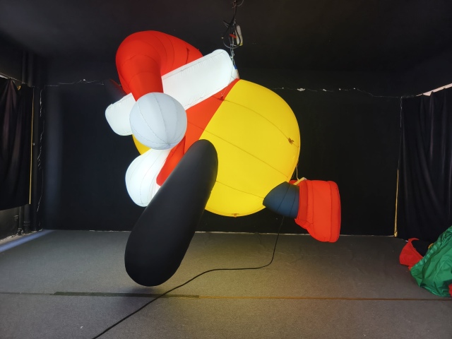 Giant Inflatable Santa Claus Mascot for Commercial Display & Exhibition, Durable LED Advertising Inflatable