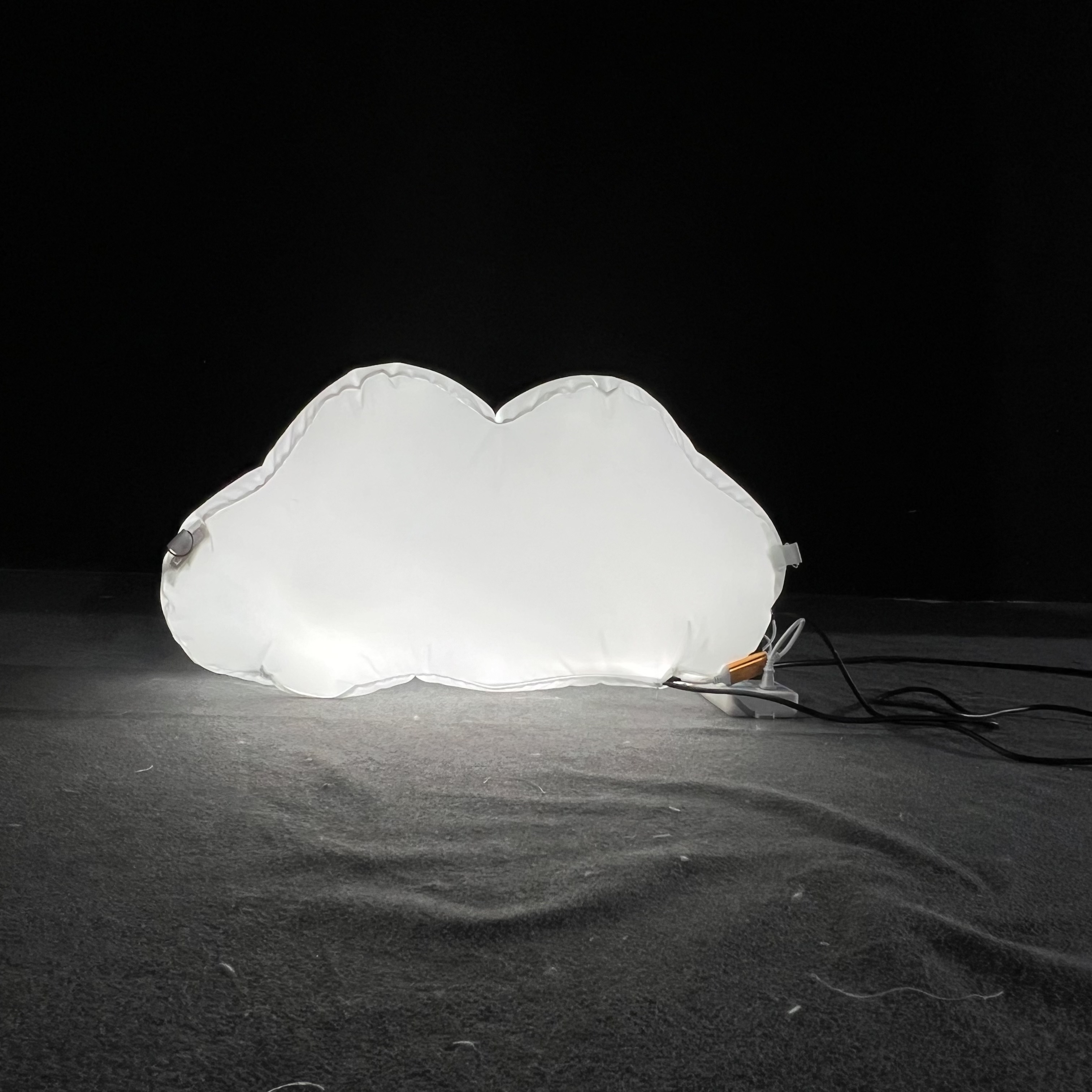 Custom Made Giant Inflatable Illuminated Cloud, Personalized Advertising Inflatable for Exhibition & Event