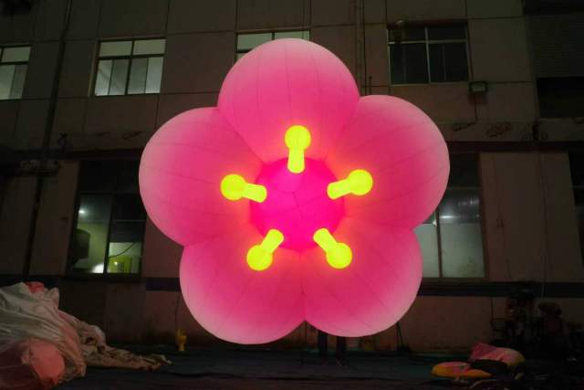 Giant Inflatable Art Flower Sculpture Cartoon Flower Balloon Alice Wonderland LED Lights Decoration Waterproof Durable