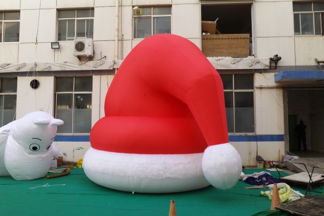Giant Illuminated Inflatable Santa Hat for Commercial Display & Exhibition, Durable Christmas Advertising Inflatable
