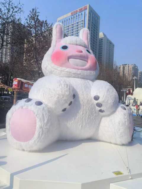 Outdoor Giant Inflatable Furry Rabbit Figure, Promotional Inflatable Model for Amusement Park & Commercial Display