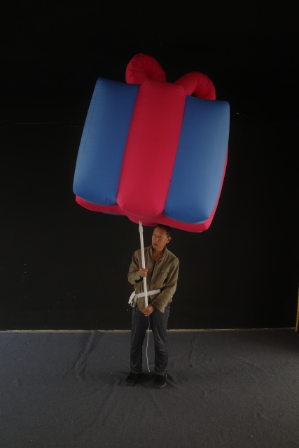 Customized Inflatable Fashion Prop, Blow up Inflatable for Themed Events & Parade