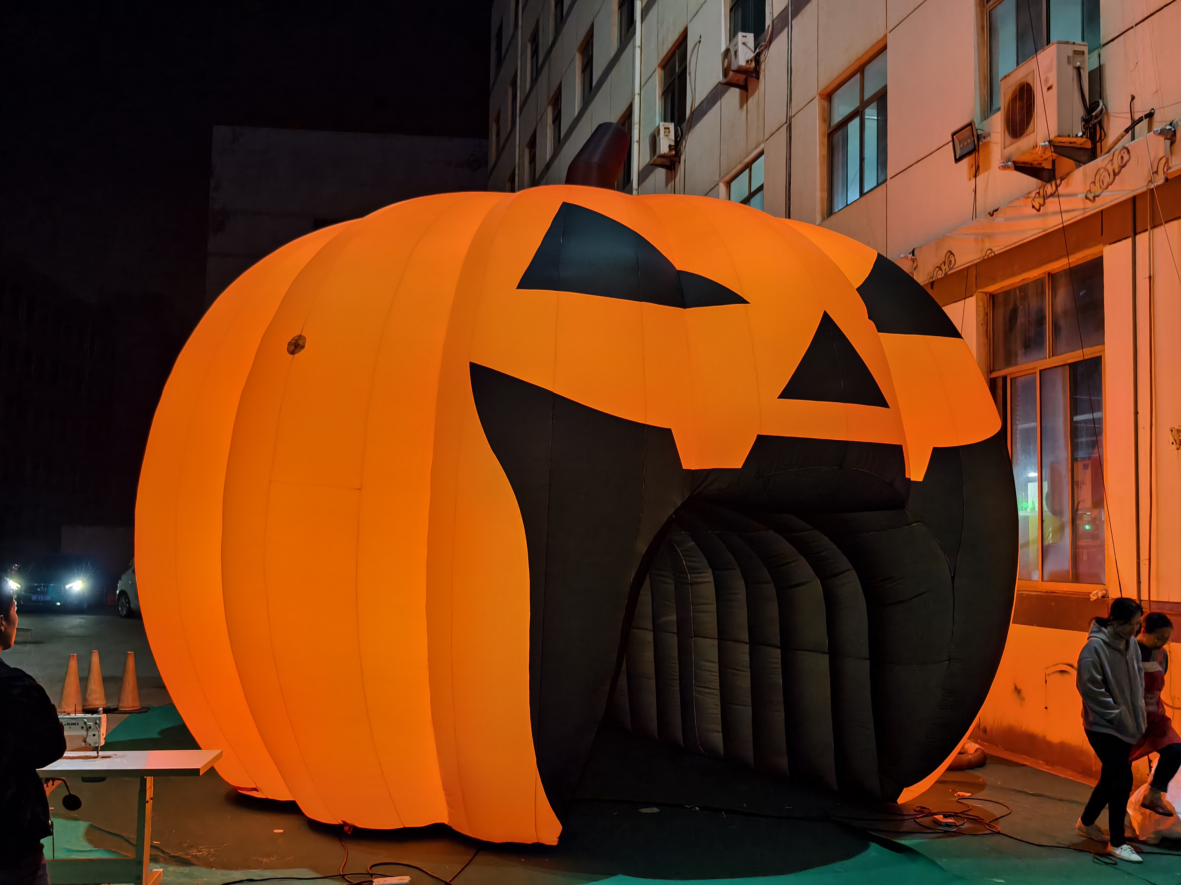 Customized Inflatable Pumpkin Arch Model, Blow up LED Inflatable for Commercial Decoration & Show