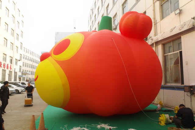 Giant Inflatable Pumpkin Bear Head Mascot for Halloween, Durable Free-Standing Advertising Inflatable