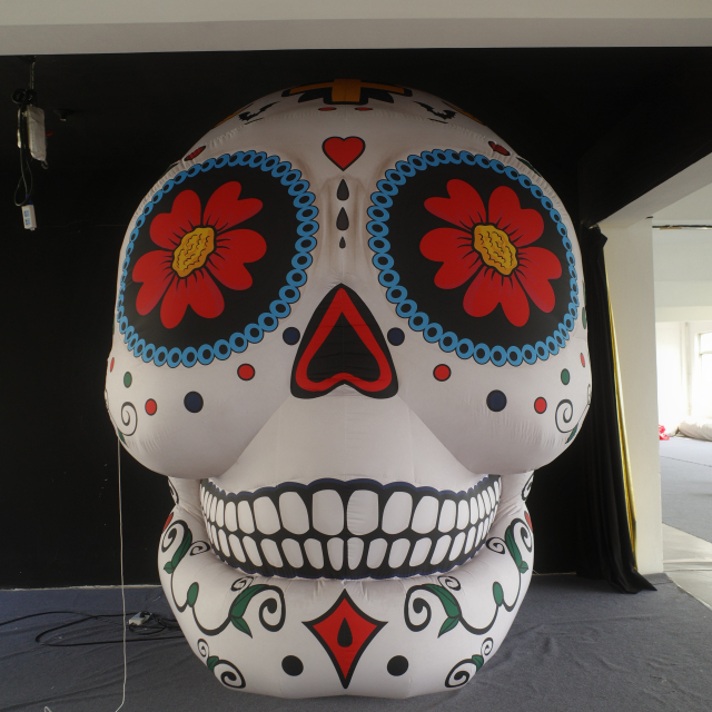 Wholesale Large Inflatable Skull Arch, Bulk LED Inflatable for Halloween Carnival & Amusement Park