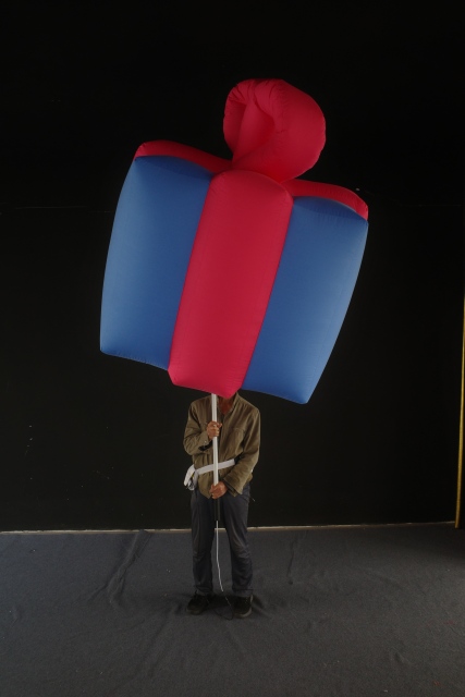 Customized Inflatable Fashion Prop, Blow up Inflatable for Themed Events & Parade