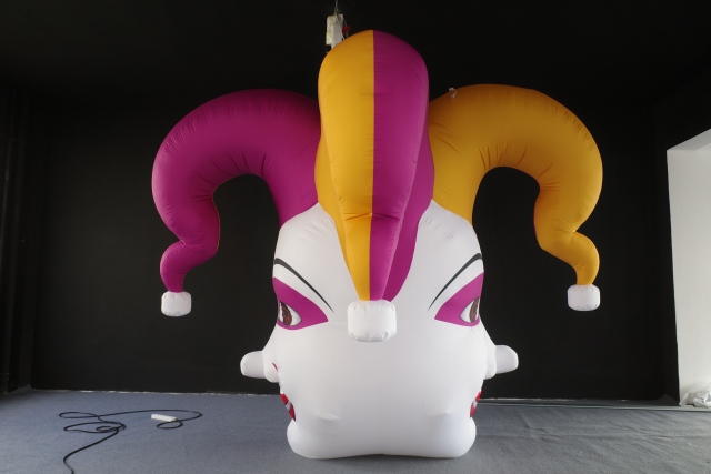 Giant Inflatable Venetian Jester Mask for Carnival, Durable Free-Standing Advertising Inflatable