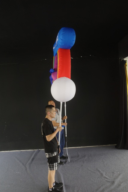 Professional Large Inflatable Rainbow Prop, Premium Advertising Inflatable for Commercial Exhibition & Promotion