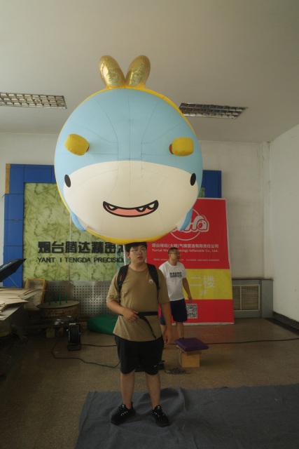 Cartoon Shark Bee Inflatable Mascot, Promotional Advertising Blow up Inflatable for Festival & Meme Event