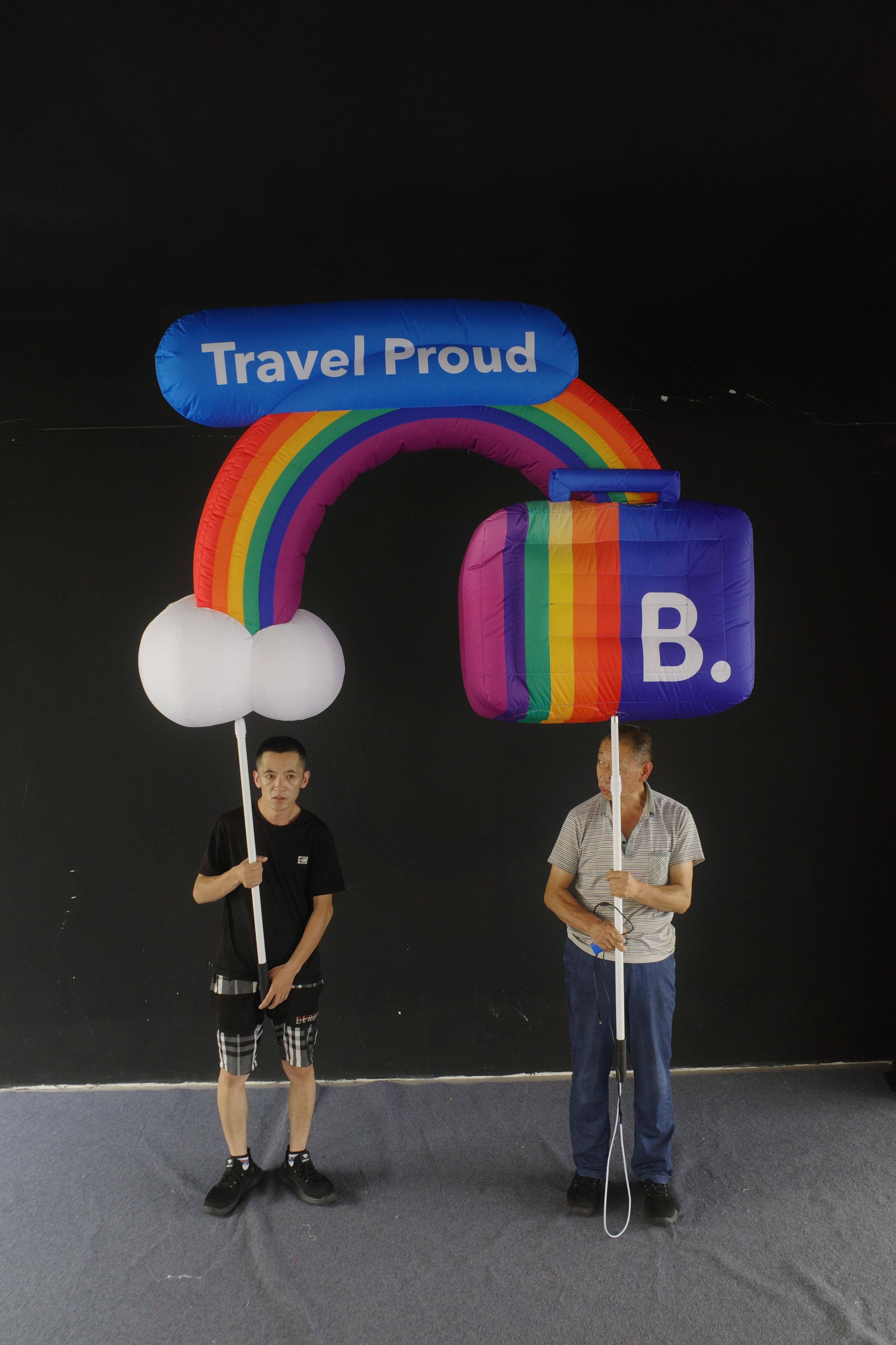 Professional Large Inflatable Rainbow Prop, Premium Advertising Inflatable for Commercial Exhibition & Promotion