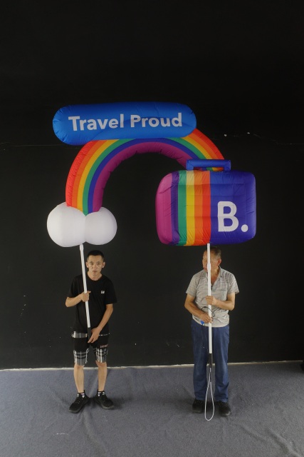 Professional Large Inflatable Rainbow Prop, Premium Advertising Inflatable for Commercial Exhibition & Promotion