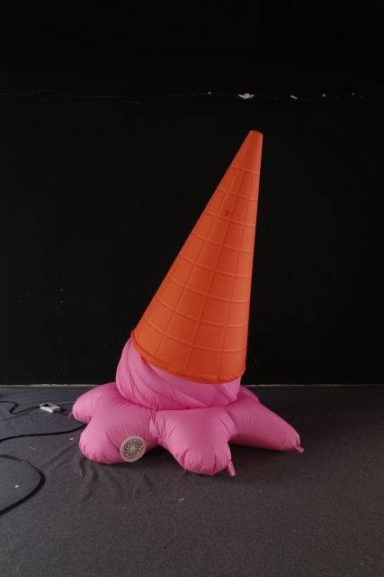 Professional Large Taiyaki Ice Cream Inflatable, Premium Advertising Inflatable for Commercial Exhibition & Food Fair